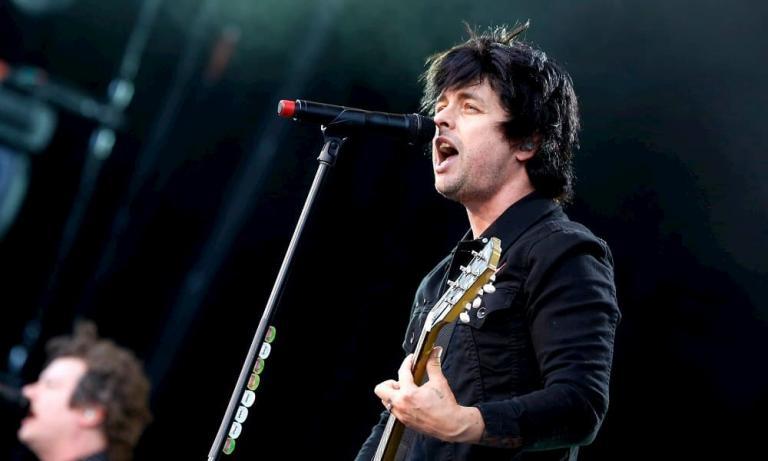 Billie Joe Armstrong (Green Day) Trump me provoca la diarrea