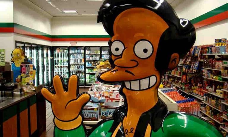 Los Simpson pierden la voz de Apu