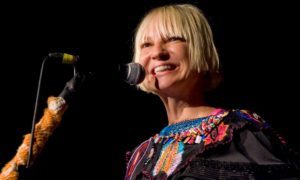 Sia vuelve con 'Original'