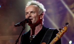Sting durante un concierto en 2018