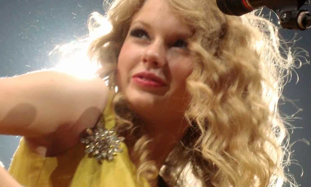 Taylor Swift 'Only the young'