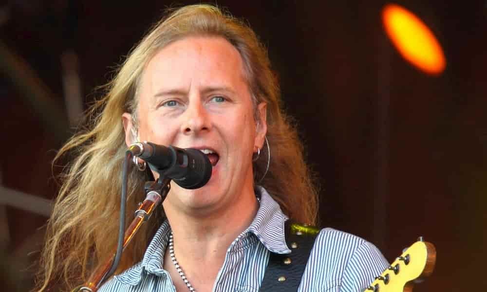 Jerry Cantrell en 2010