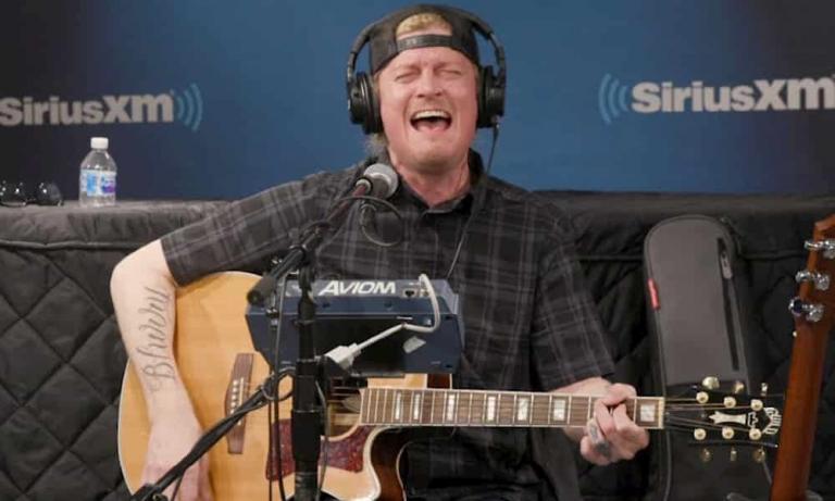 Puddle Of Mudd se burla de Nirvana