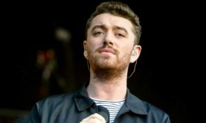 Sam Smith canta en 2015