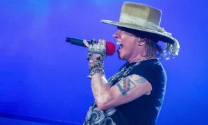 Axl la voz de Guns N' Roses