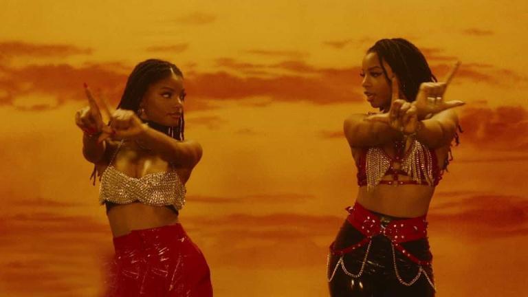 Chloe x Halle DO IT