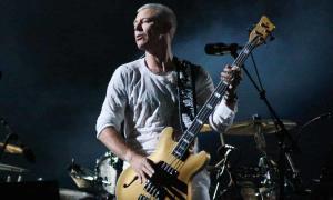 U2 Adam Clayton