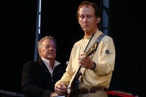 Doors: Robby Krieger estrena "Hot Head"