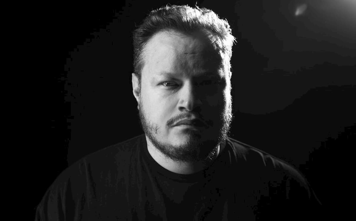 Nuevo Álbum de Leonel García: ¡AMOR PASADO!